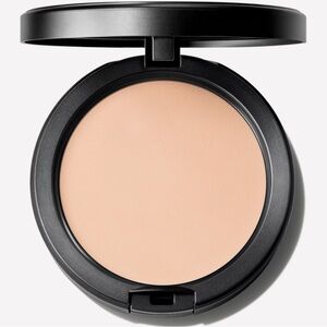 N4-MAC Cosmetics Foundation